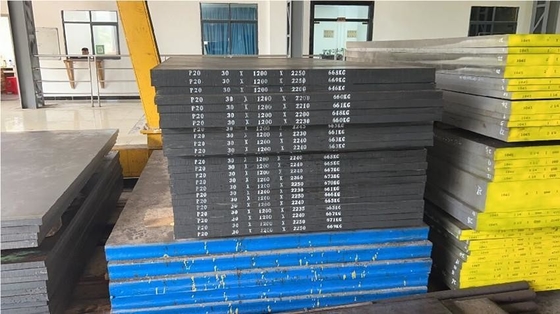 1.2343 แผ่นเหล็กสแตนเลสที่แข็งแกร่งที่มีความแข็งแกร่งที่เพิ่มขึ้นและความสามารถในการปั่นที่ต่ํา